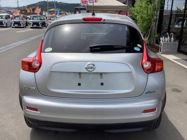NISSAN JUKE 2010 - Image 4