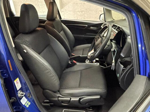 HONDA FIT 2013 - Image 6