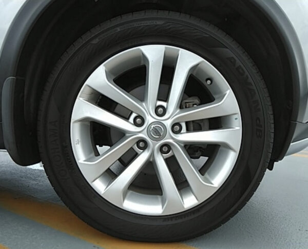 NISSAN JUKE 2010 - Image 6