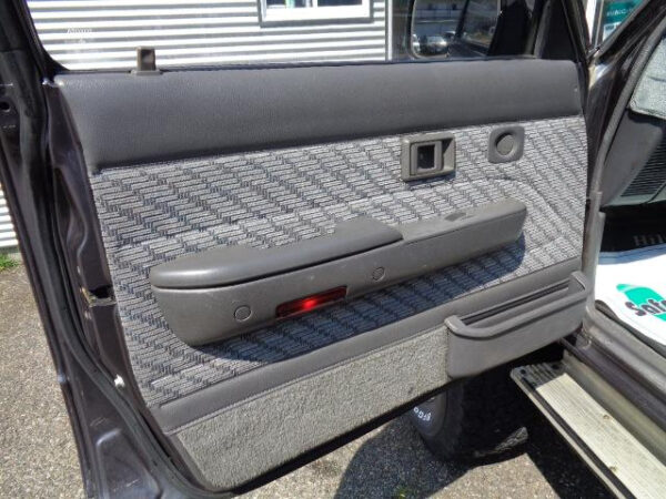 TOYOTA HILUX - Image 14