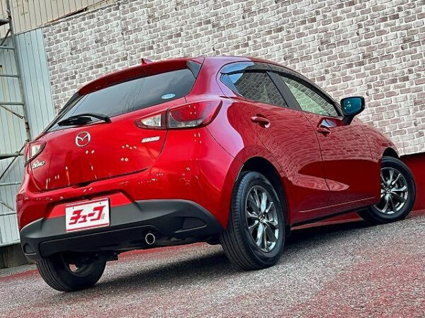 MAZDA DEMIO - Image 4