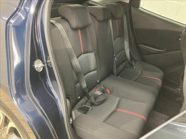 MAZDA DEMIO - Image 4