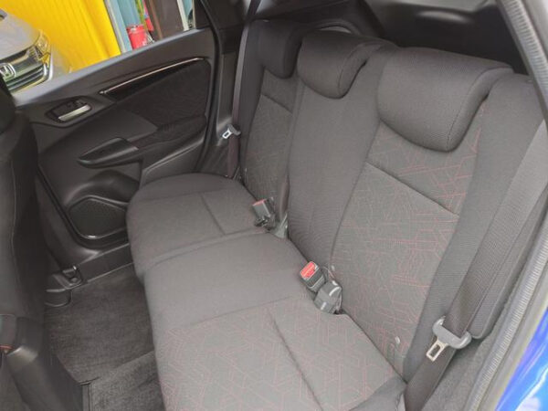 HONDA FIT - Image 6