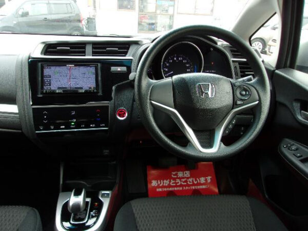 HONDA FIT - Image 9