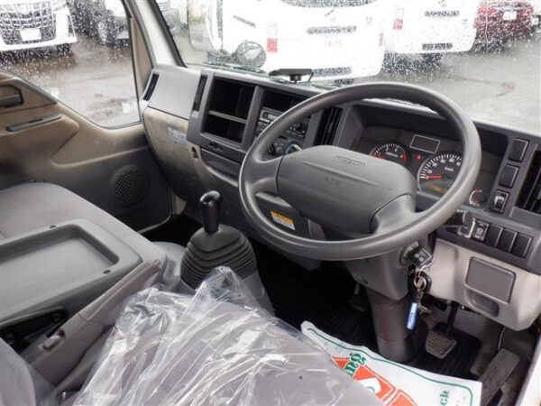 NISSAN ATLAS TRUCK - Image 11
