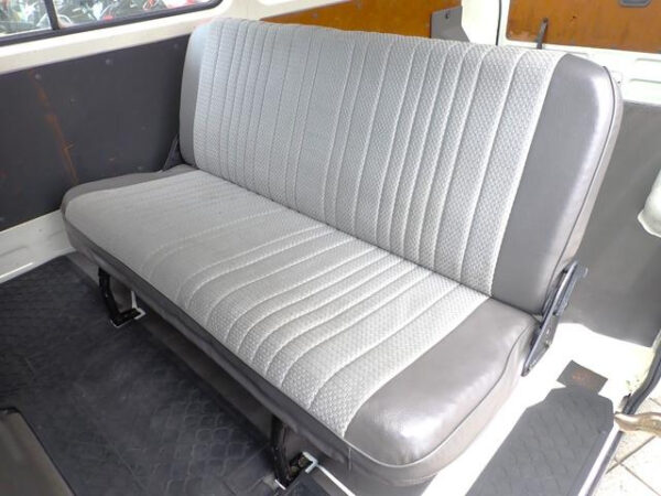NISSAN CARVAN - Image 11