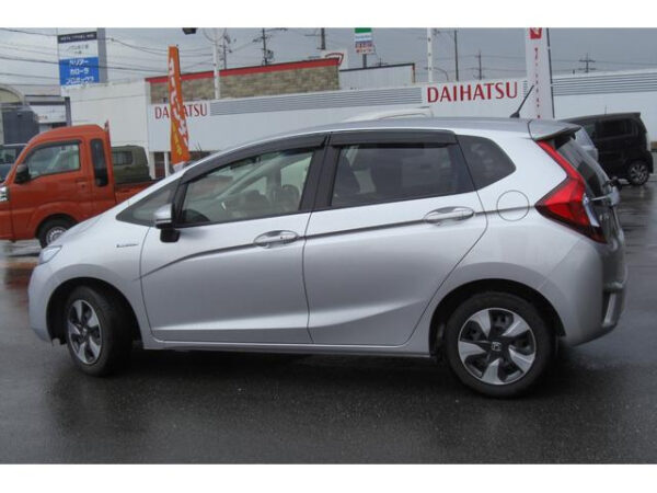 HONDA FIT - Image 11