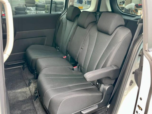 MAZDA PREMACY - Image 12