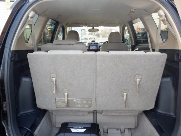 TOYOTA VANGUARD - Image 12