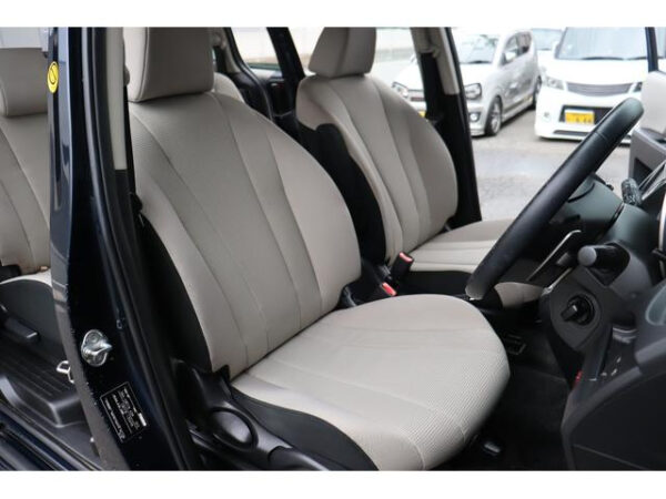 MAZDA PREMACY - Image 13