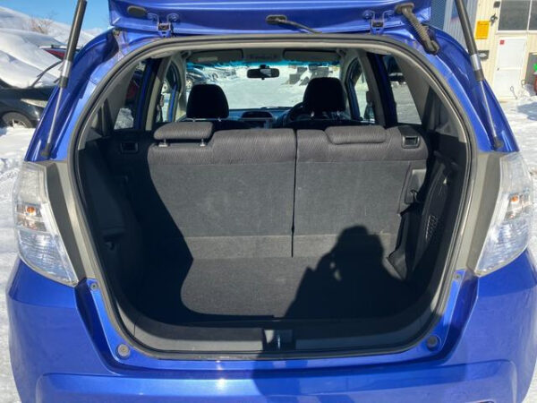HONDA FIT - Image 13