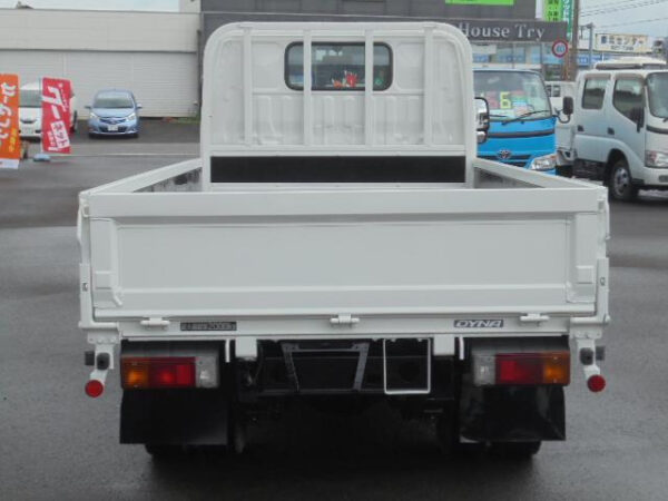 TOYOTA DYNA - Image 13