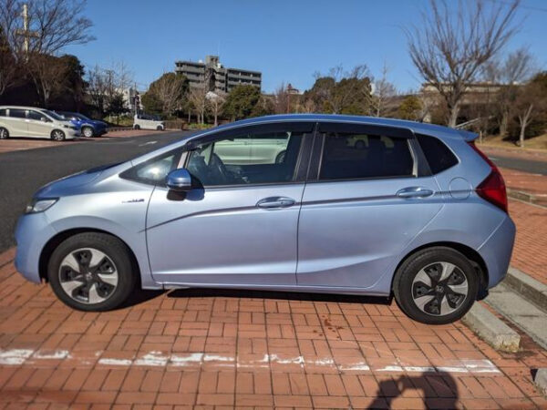 HONDA FIT - Image 13