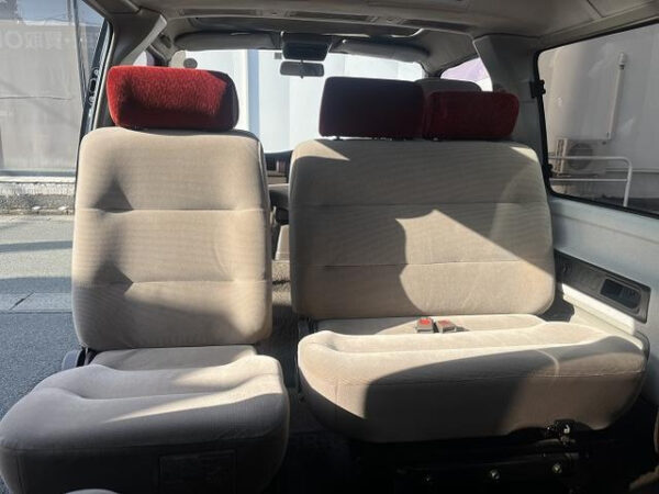 NISSAN CARVAN - Image 14