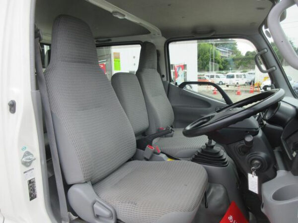 TOYOTA DYNA - Image 14