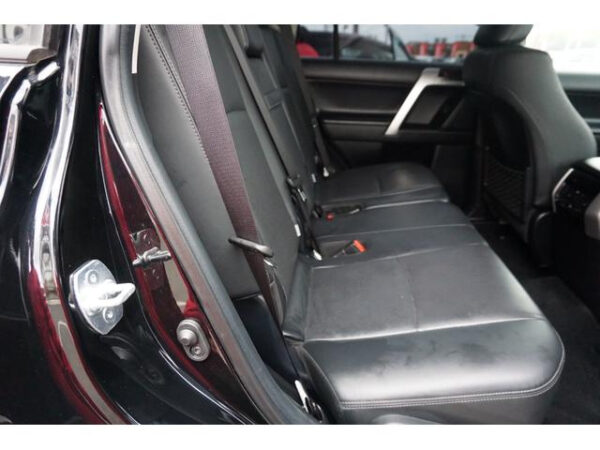 TOYOTA LAND CRUISER PRADO - Image 14
