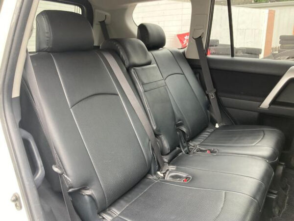 TOYOTA LAND CRUISER PRADO - Image 15
