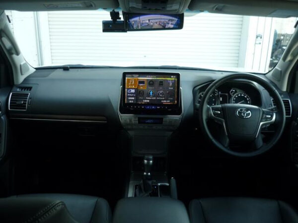 TOYOTA LAND CRUISER PRADO - Image 15