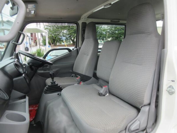 TOYOTA DYNA - Image 16