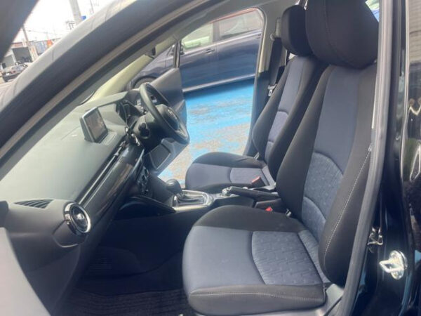 MAZDA DEMIO - Image 16
