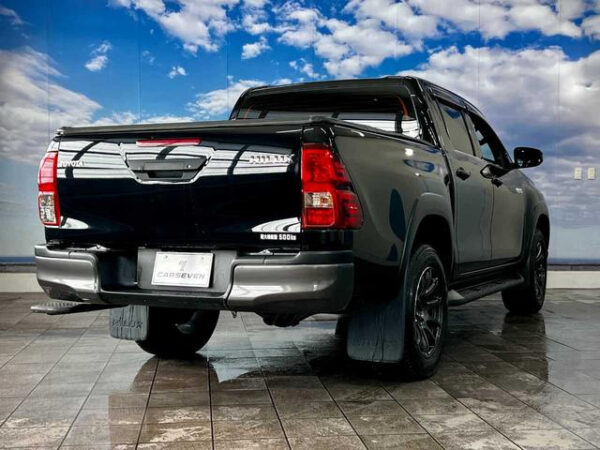TOYOTA HILUX - Image 16
