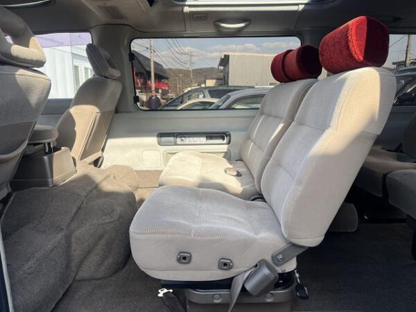 NISSAN CARVAN - Image 16