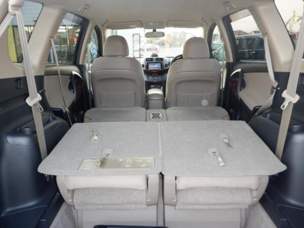 TOYOTA VANGUARD - Image 16