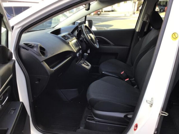MAZDA PREMACY - Image 16