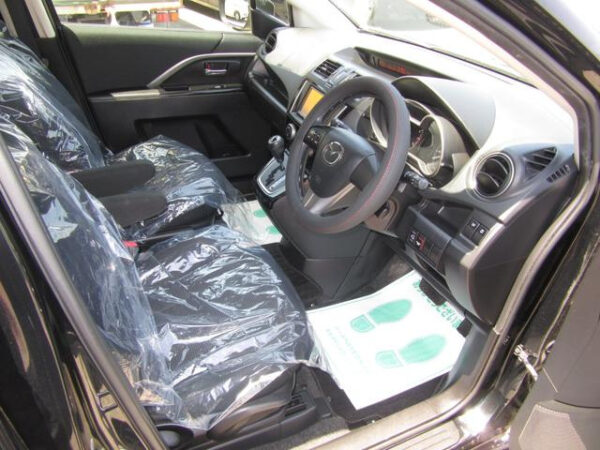 MAZDA PREMACY - Image 16