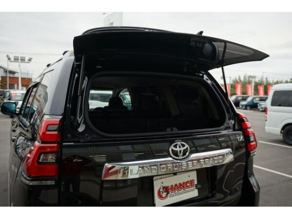 TOYOTA LAND CRUISER PRADO - Image 20