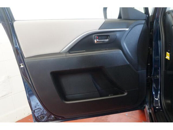 MAZDA PREMACY - Image 20