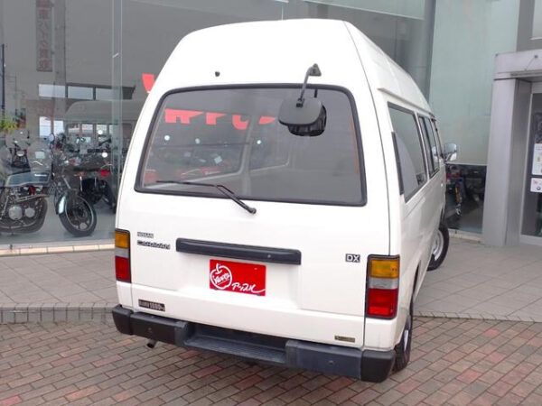 NISSAN CARVAN - Image 3