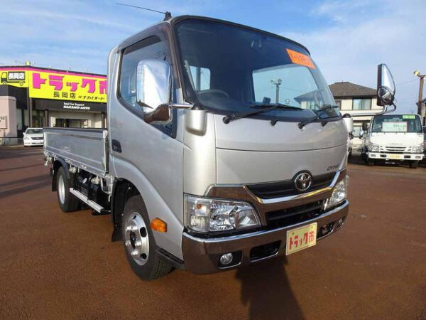 TOYOTA DYNA - Image 3