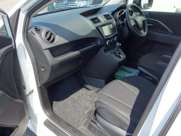 MAZDA PREMACY - Image 23