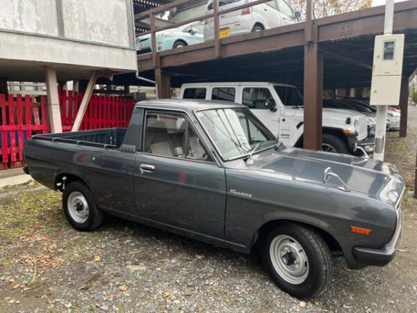 NISSAN SUNNY TRUCK - Image 4