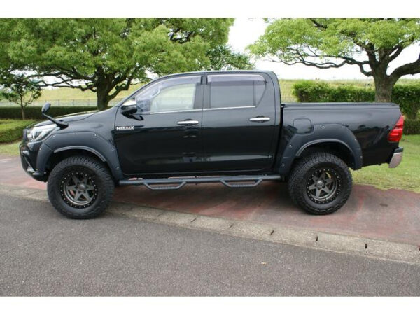 TOYOTA HILUX - Image 4