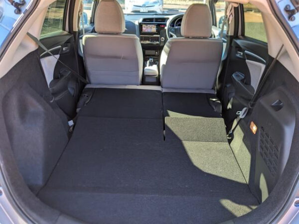 HONDA FIT - Image 4