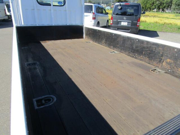 NISSAN ATLAS TRUCK - Image 5