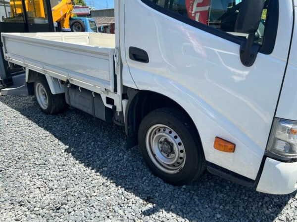 TOYOTA DYNA - Image 5