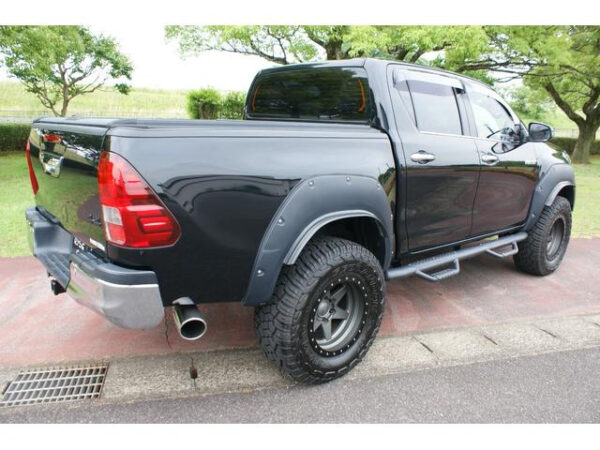 TOYOTA HILUX - Image 5