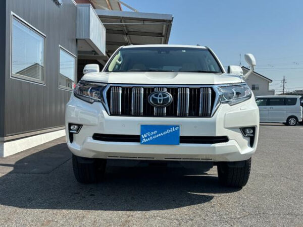 TOYOTA LAND CRUISER PRADO - Image 5