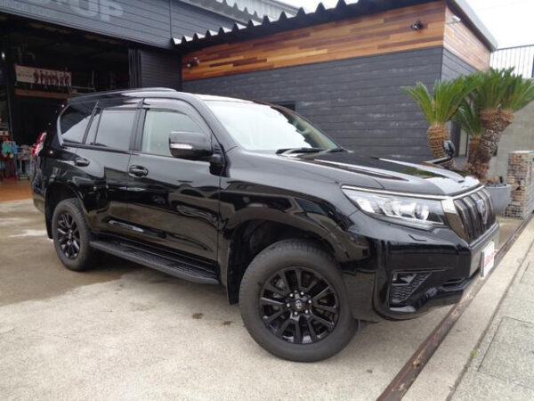 TOYOTA LAND CRUISER PRADO - Image 6