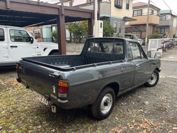NISSAN SUNNY TRUCK - Image 7