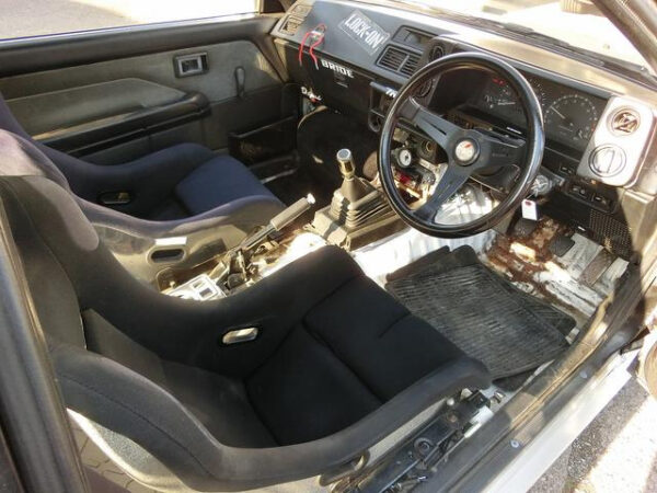 TOYOTA COROLLA LEVIN - Image 7