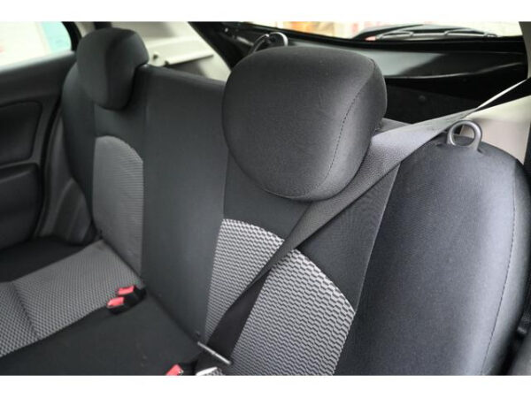 NISSAN MARCH - Image 7