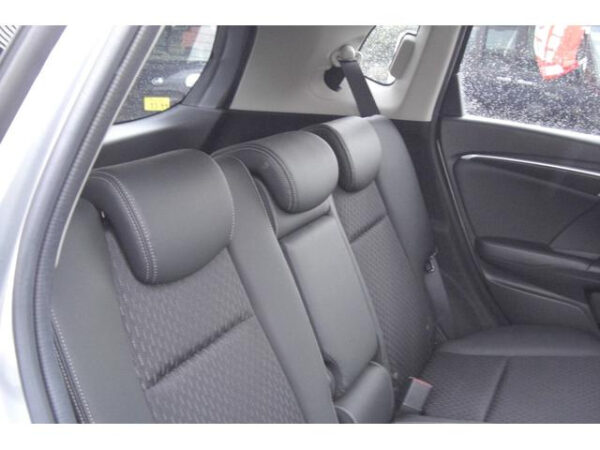 HONDA FIT - Image 7