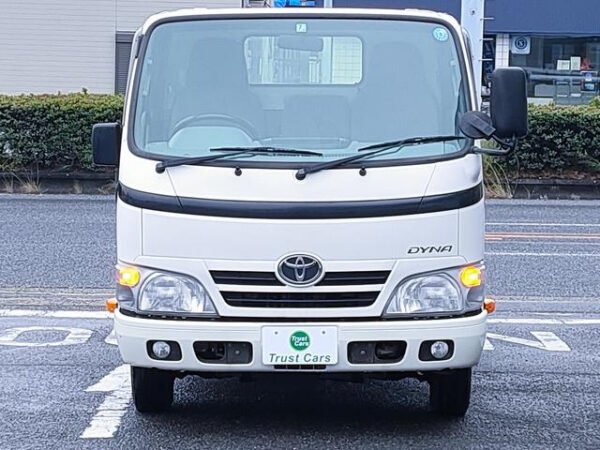 TOYOTA DYNA