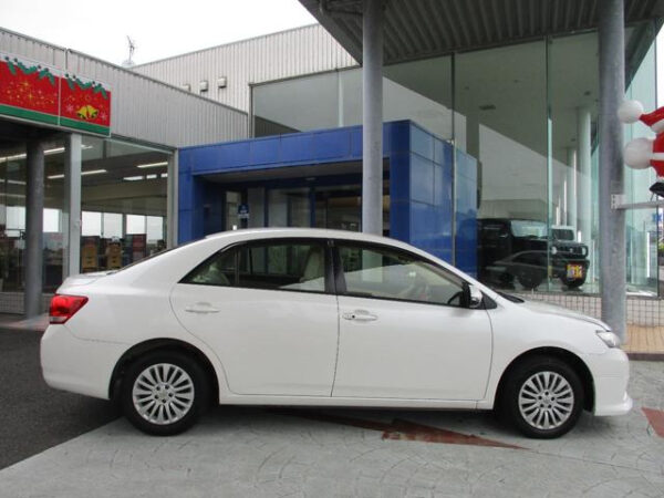 TOYOTA ALLION - Image 9