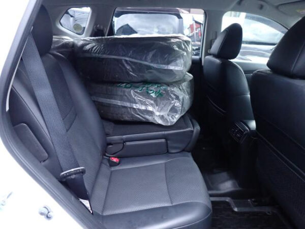 NISSAN X-TRAIL - Image 10