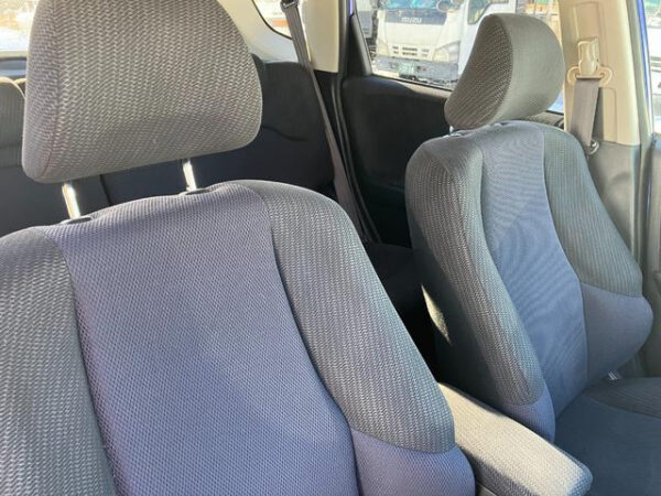 HONDA FIT - Image 10
